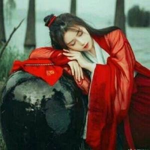 伤感红衣头像女生头像_ 动漫头像女生古风红衣