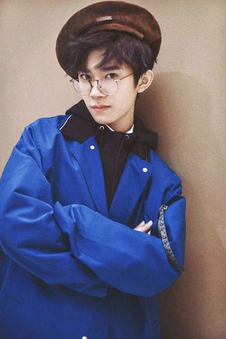 tfboys成型 男  易烊千玺王源谁带 眼镜最帅?