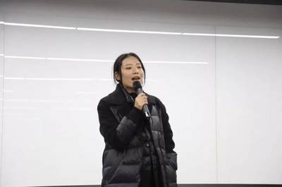 春若蔼 360图片 春若蔼 360图片
