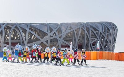 第十四届鸟巢欢乐冰雪季拉开帷幕