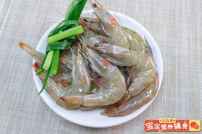 11个月的宝宝可以吃虾吗