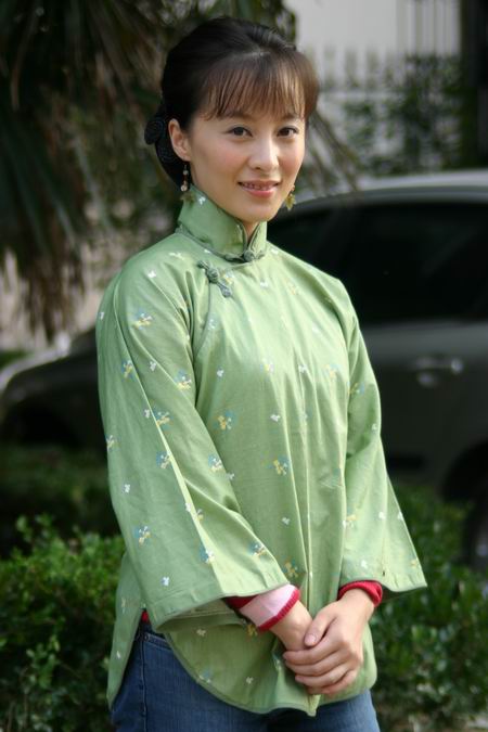 美女大胸诱人图片视频动图