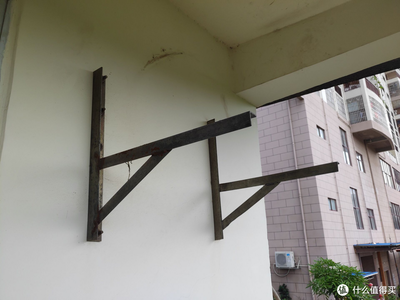 空调安装包括打孔吗