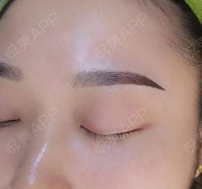 美容店纹眉毛多少钱