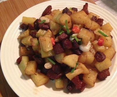 脆哨土豆丁的制作方法