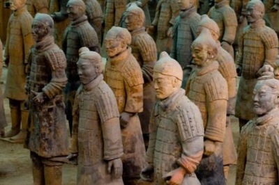 西安兵马俑在哪