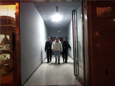 拘留所晚上放人吗