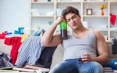 老公酗酒可提出离婚