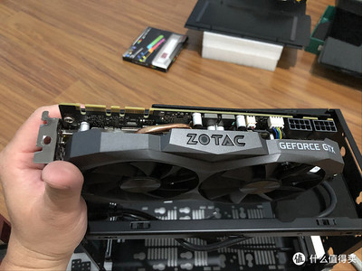 索泰1080用什么机箱