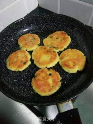 土豆糯米饼的做法大全家常