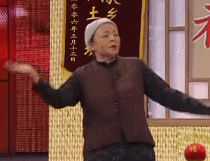 公鸡下蛋小品中要策划什么