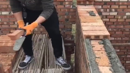 盖房子包工包料合同