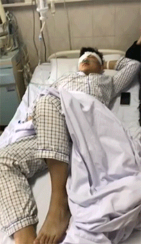 裙子掉了爆笑场面视频
