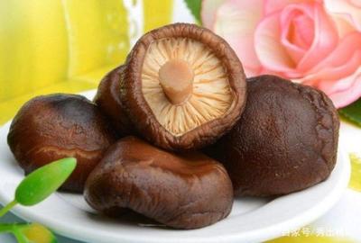 瘦肉香菇怎样炒