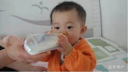 新生儿喝奶粉好吗