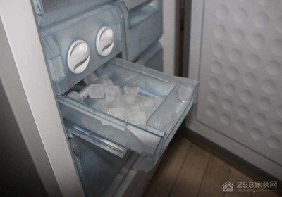 直冷冰箱冷藏室结冰