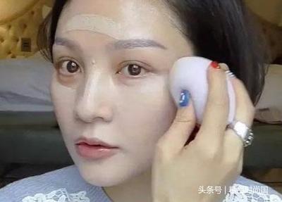 如何化妆不脱妆