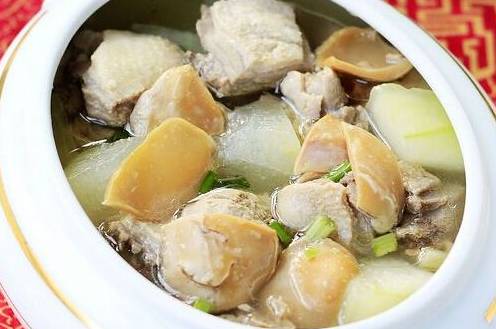 墨鱼炖鸭汤的做法大全家常