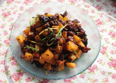 脆哨土豆丁的制作方法