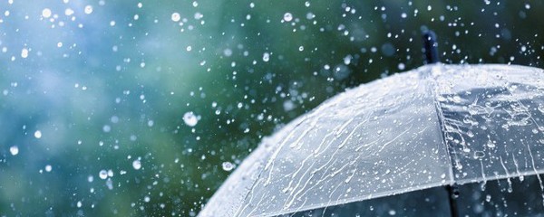 下雨打雷能开空调吗
