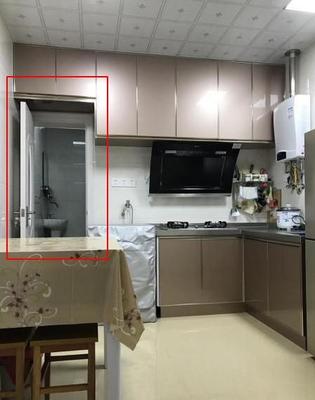 厨房上哪上面是卫生间