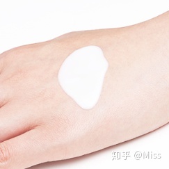敏感痘痘肌适合哪款卸妆油