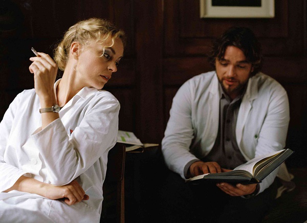 剧照