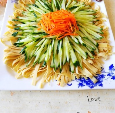 黄瓜豆腐皮