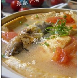 西红柿豆腐鱼汤