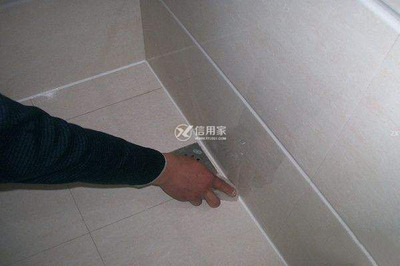 手弄到玻璃胶怎么洗掉