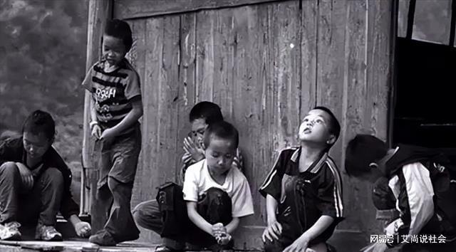 1988年出生的孩子是什么命