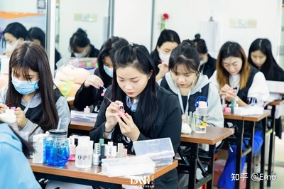 南宁彩妆学校