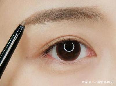 周公解梦眉毛