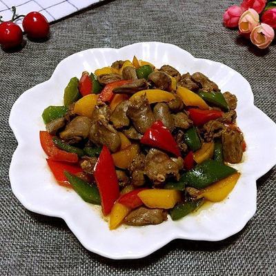 土豆炖鸡心
