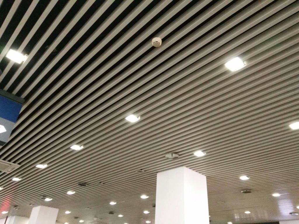 欧柏吊顶