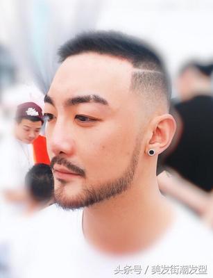 2017修脸清爽发型男生