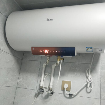 80升热水器一天多少电