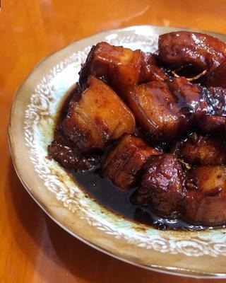 月子里能吃红烧肉吗