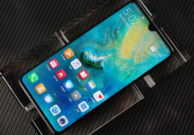 真我q5pro自带什么手机自带塑料膜吗