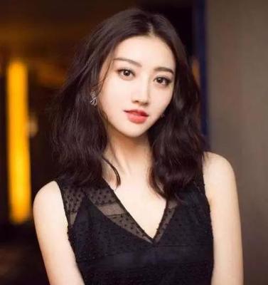 天蝎女适合什么发型
