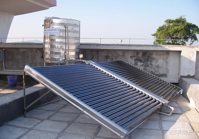 太阳能空气能热水器组合安装方法