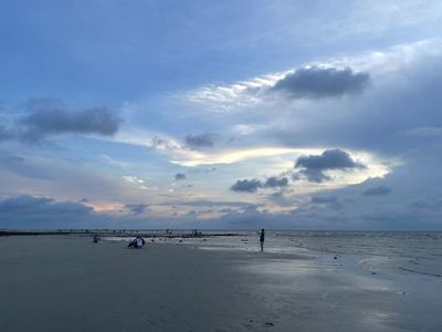 贝壳沙滩在哪里