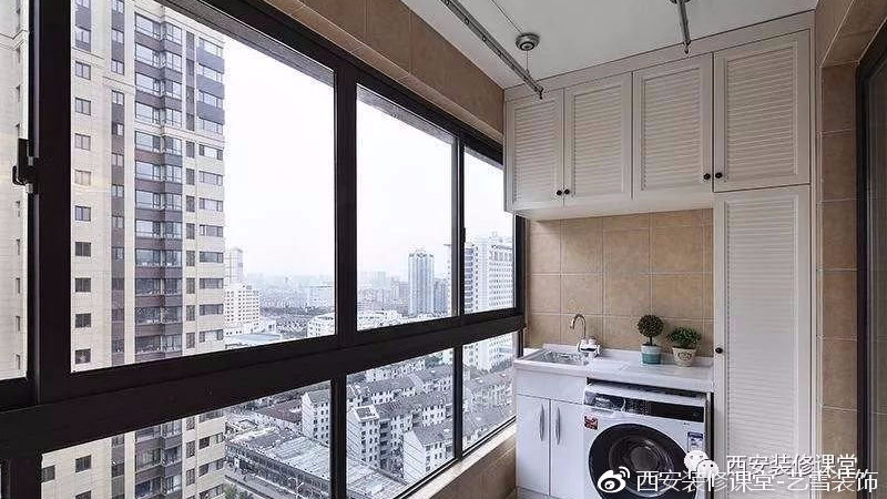 阳台有弯管怎么吊顶