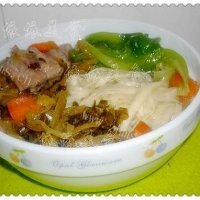 酸菜排骨面做法大全家常