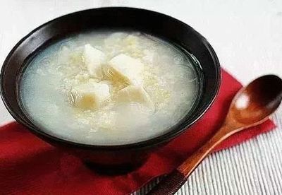 小孩感冒咳嗽可以吃什么菜