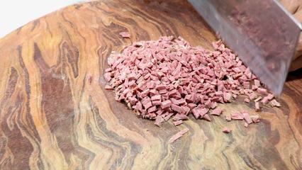 熟牛肉可以和豆腐香菇一起