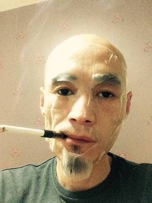 面膜怎样贴平整
