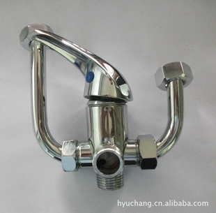 电热水器混水阀