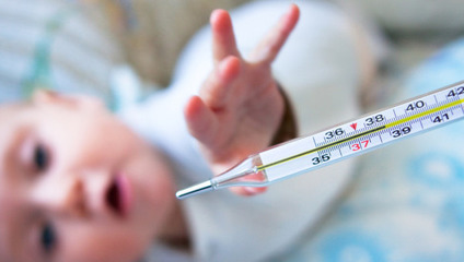 小宝宝多少度算发烧