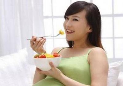 一天只吃一顿饭一个月能瘦多少